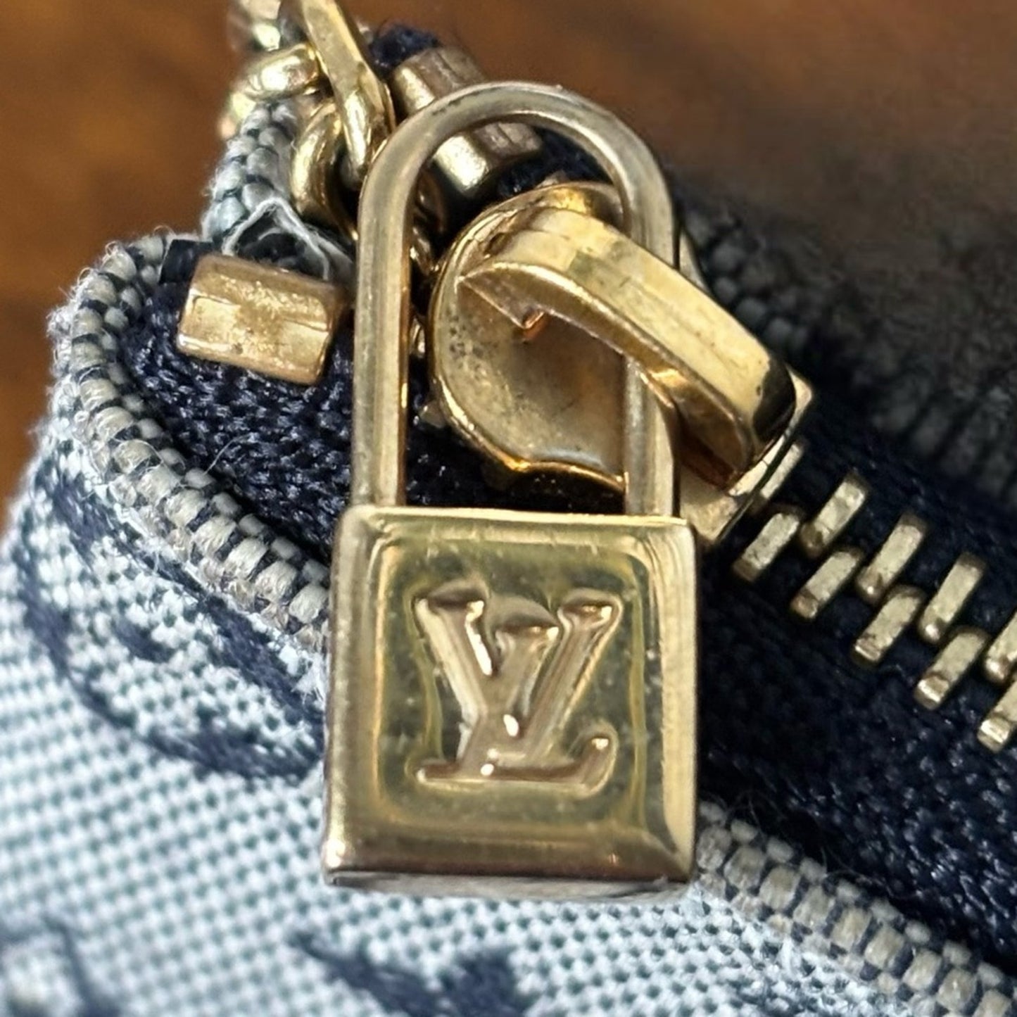 Louis Vuitton Blue Mini Lin Pochette Clefs Key Pouch - Vintage
