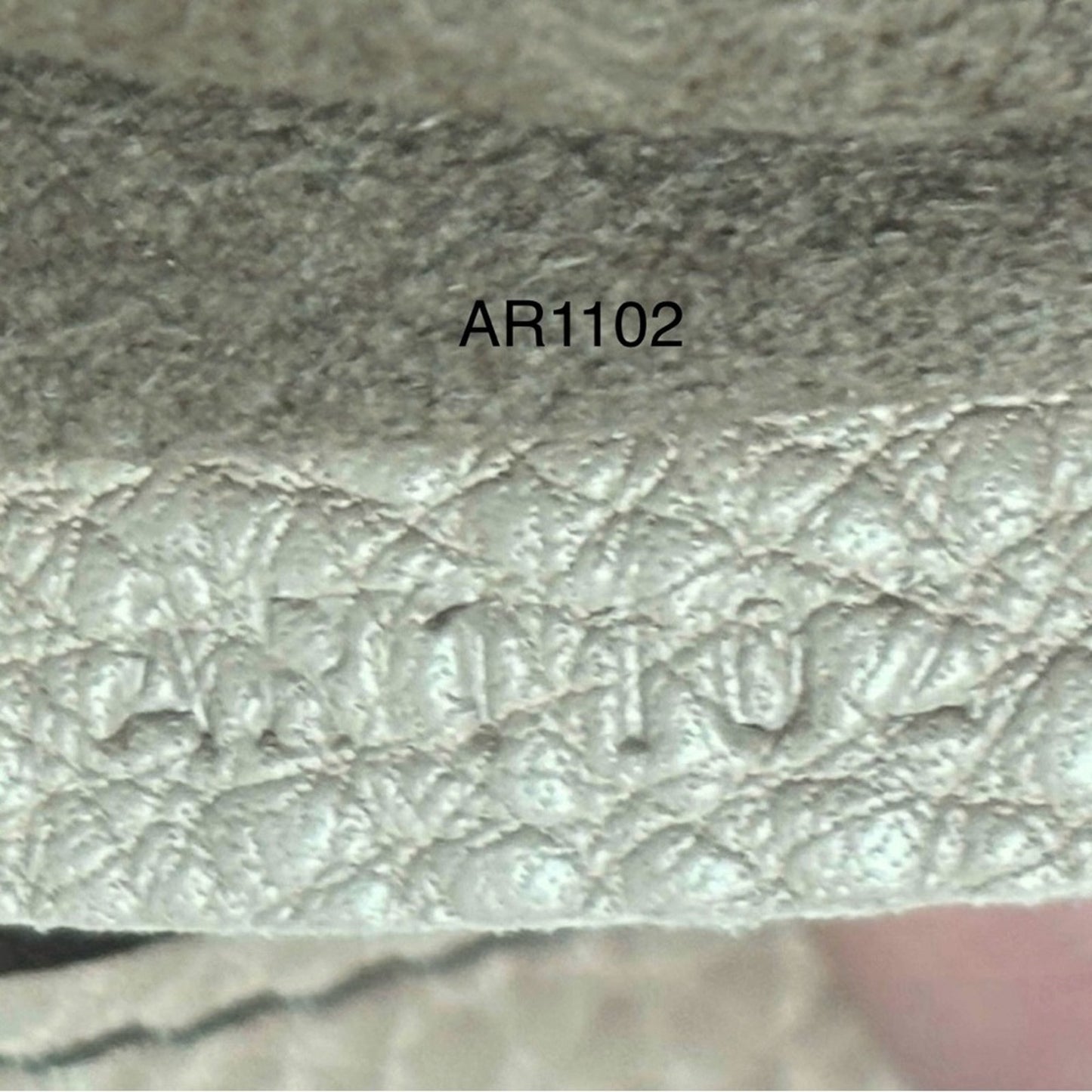 Louis Vuitton Mahina Selene MM Sandy