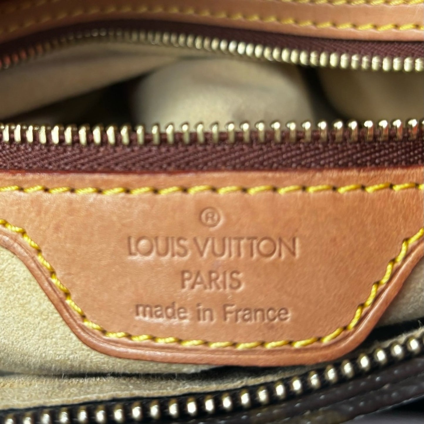 LOUIS VUITTON Looping GM Monogram AUTHENTIC