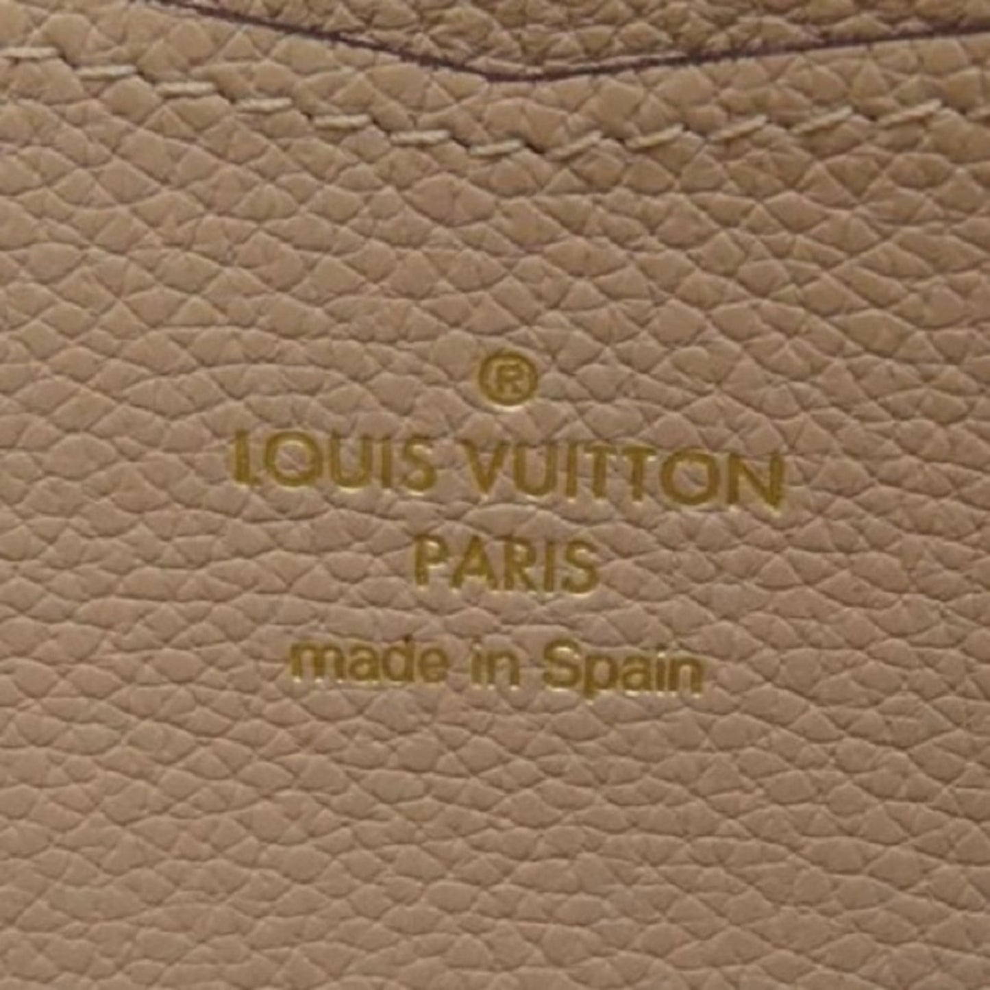 Louis Vuitton LockMe Zippy Wallet
