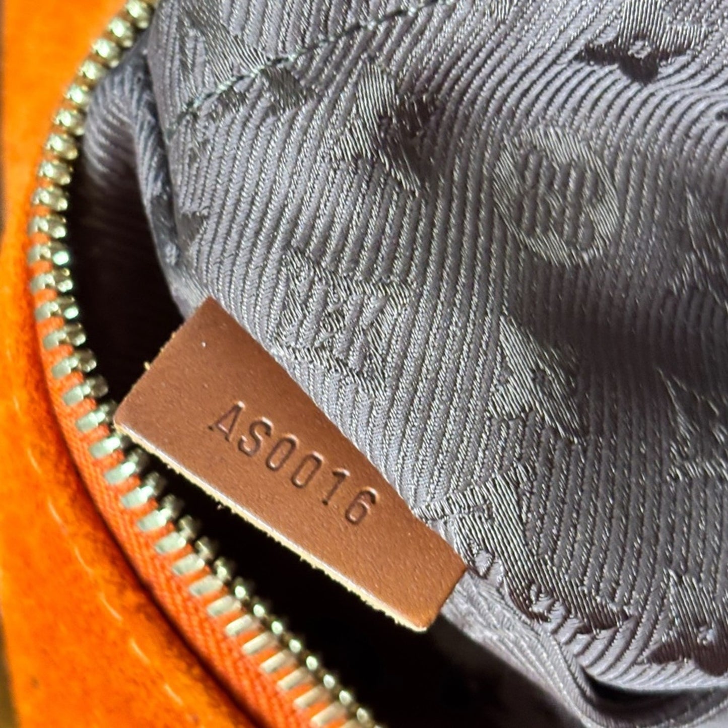 RARE- Louis Vuitton Onatta PM - Orange