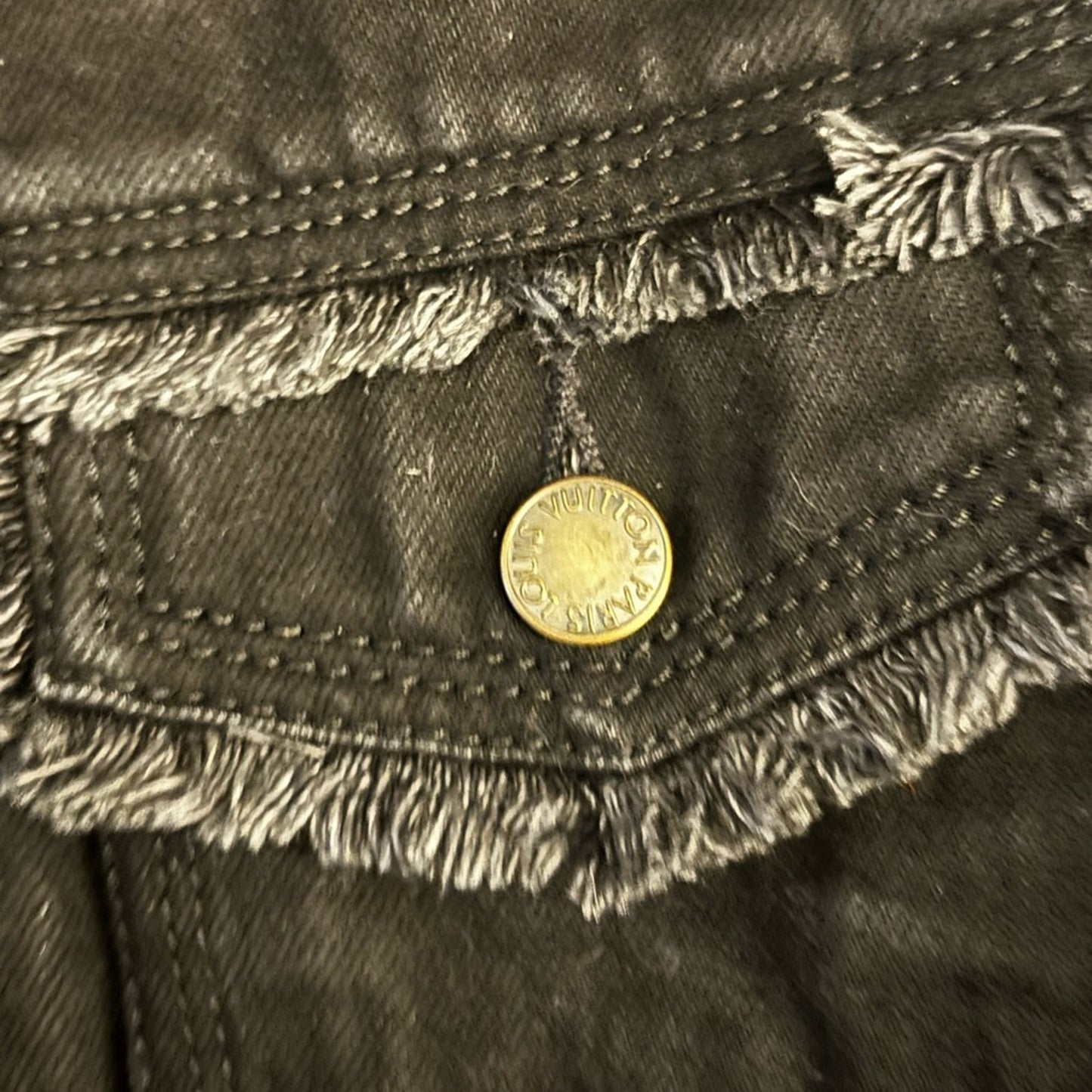 Louis Vuitton Black Wash Denim Jacket with Mink Removable Collar – Size 36 (XS)